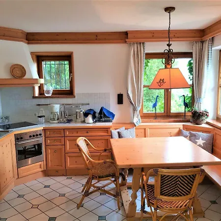 Ferienwohnung Ina *